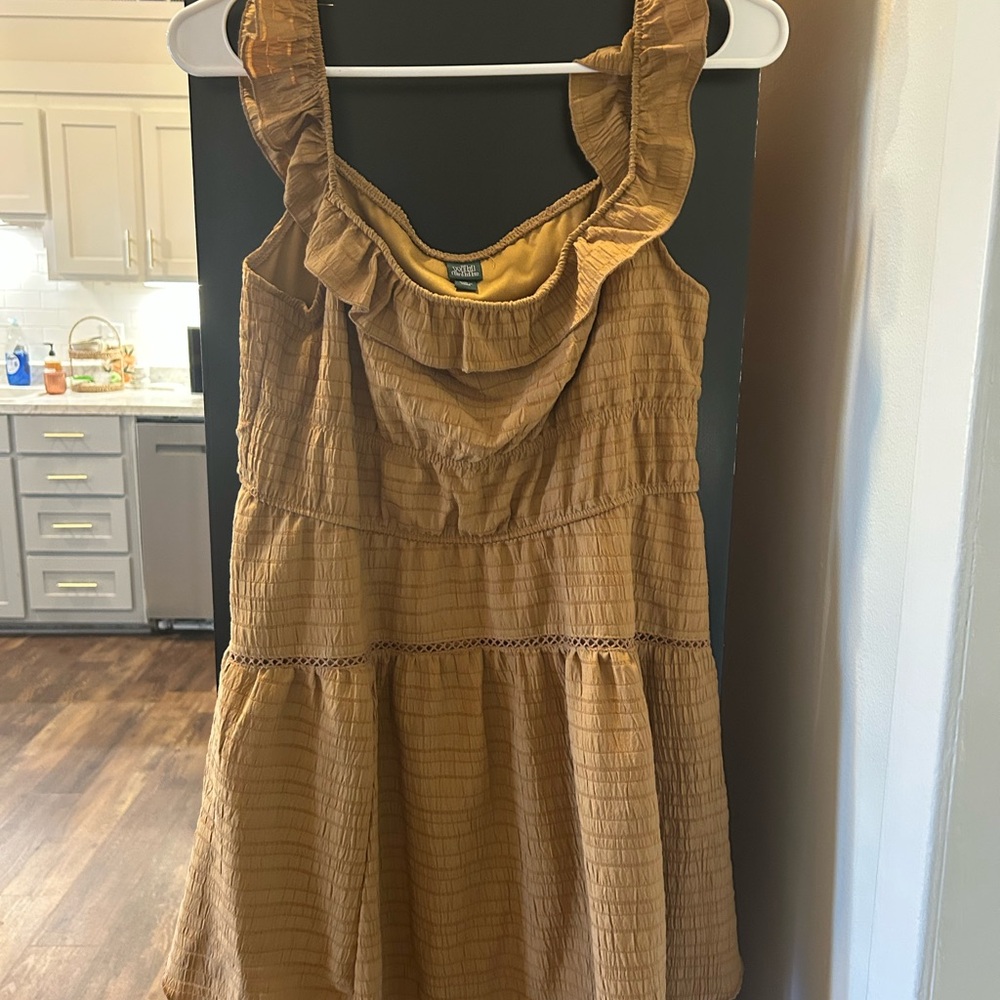 Wild Fable Tan Sleeveless Top